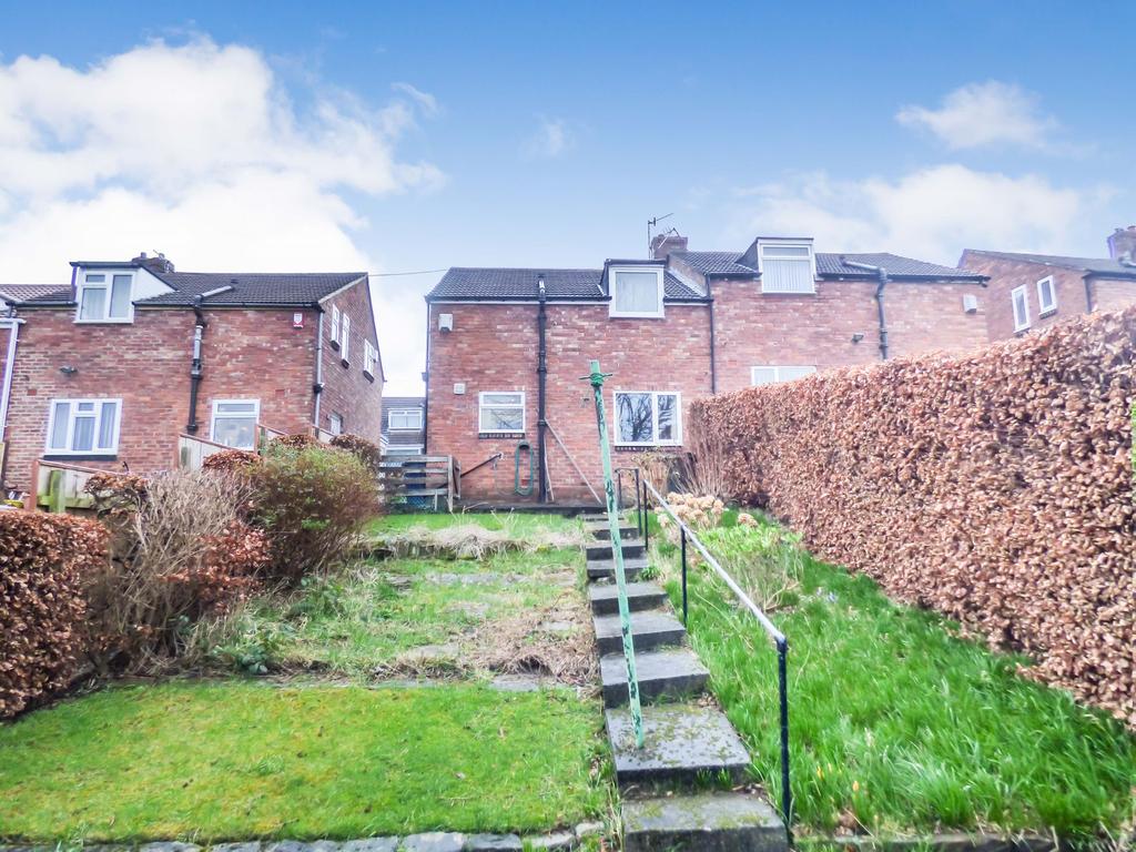 Woodside Gardens, Dunston, Gateshead... 3 bed semidetached house £