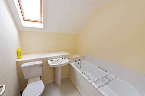 2 Beechwood, Arrochar, G83 7BE