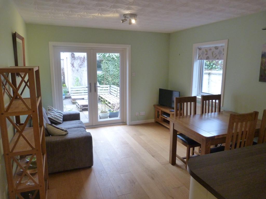 Brumley Brae, Elgin 4 bed detached bungalow £1,200 pcm (£277 pw)