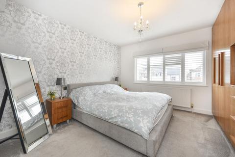 94 Bodley Road, New Malden, KT3 5QH