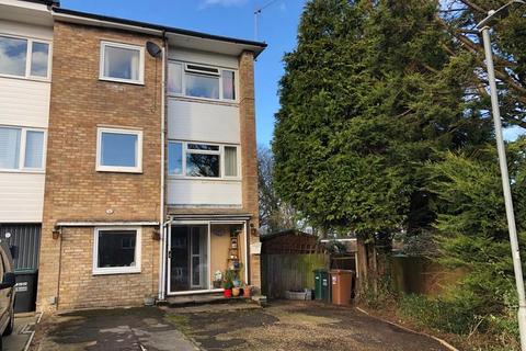 6 Upper Hitch, Watford, WD19 5AW