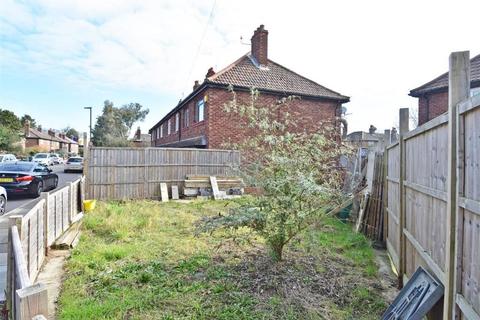 6 Murray Road, Richmond, TW10 7QD