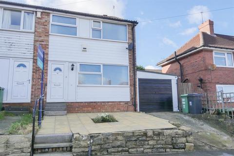 11 Broadlea Avenue, Leeds, LS13 2TA