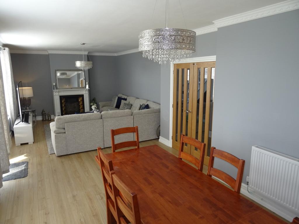 Living/Dining Room