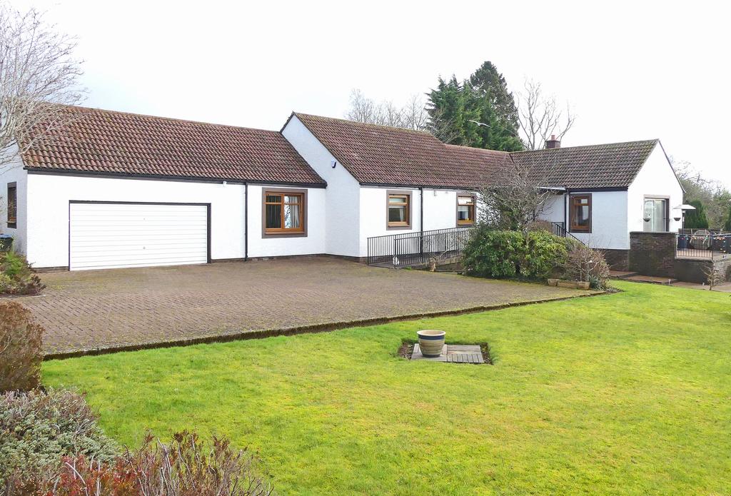 Upper Woodlands, Perth PH1 4 bed detached bungalow £475,000