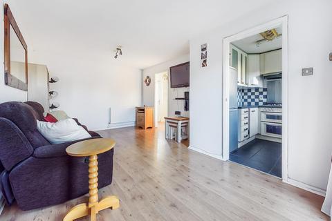 8 Hazlitt Close, Feltham, TW13 6QU
