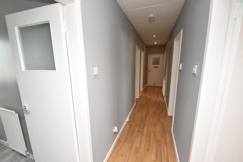 2/1, 218 Cairnhill Circus, Glasgow, G52 3NW