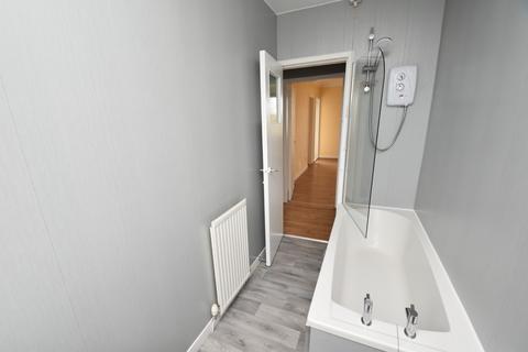 2/1, 218 Cairnhill Circus, Glasgow, G52 3NW