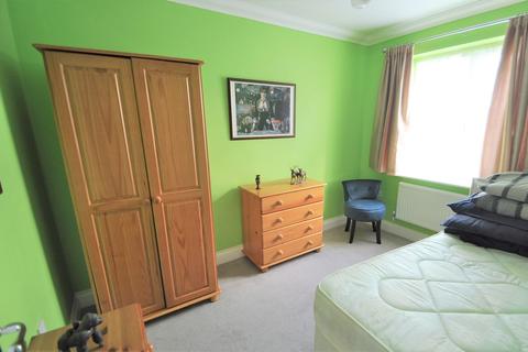 27 Beckers View, Wenhaston, Halesworth, IP19 9FA