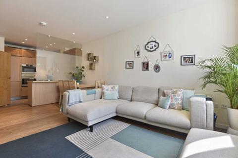 3 bedroom apartment for sale - Bromyard Avenue, London W3