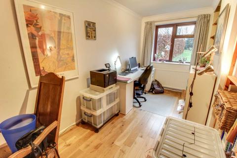 123 Beech Lane, Earley, Reading, RG6 5QD