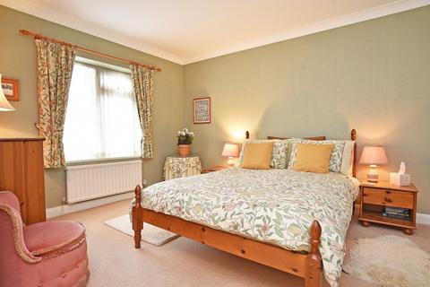 3, Beech Grove House Beech Grove, Harrogate, HG2 0ES