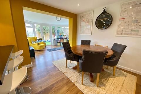 3 Kingfisher Reach, Collingham, Wetherby, LS22 5LX