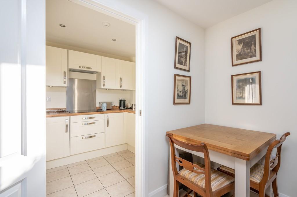 Dining Area &amp; Kitchen