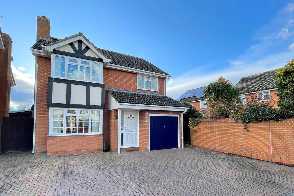 Harrison Grove, Kesgrave, IP5 2FQ 4 bed detached house £435,000