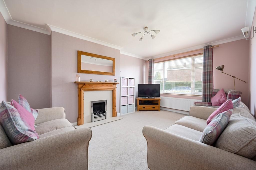 Orchard Road, Hockley Heath 3 bed semidetached house £395,000