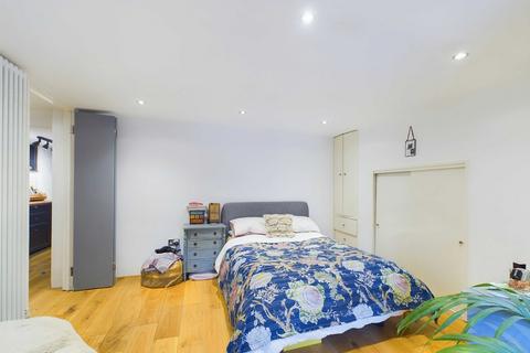 1 bedroom flat for sale, Grange Road, Bermondsey