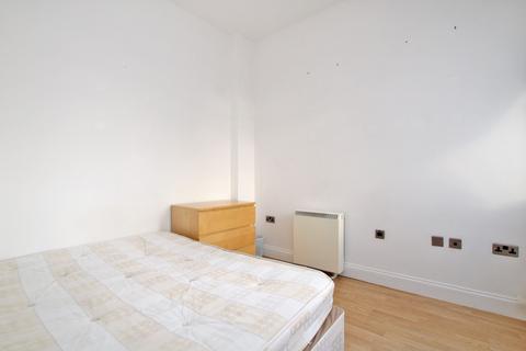 2 bedroom apartment to rent, Gallery Apartments, Commercial Road, Whitechapel, London, E1