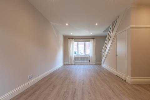 3 bedroom terraced house to rent - St. Johns Street, Winchester