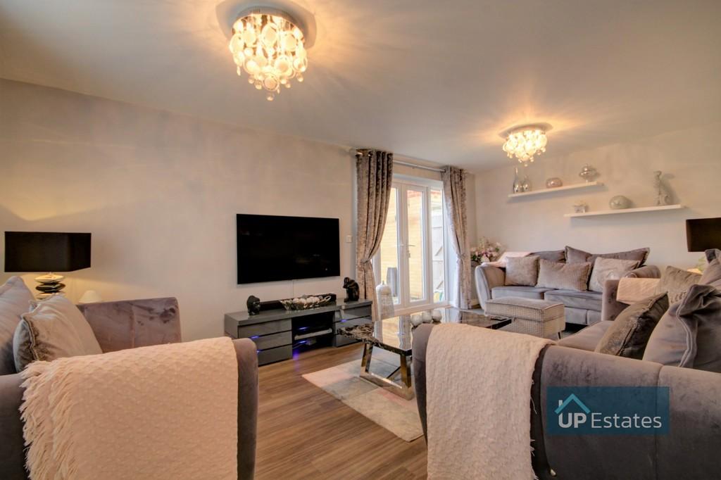 Emily Allen Road, Coventry 4 bed detached house £380,000