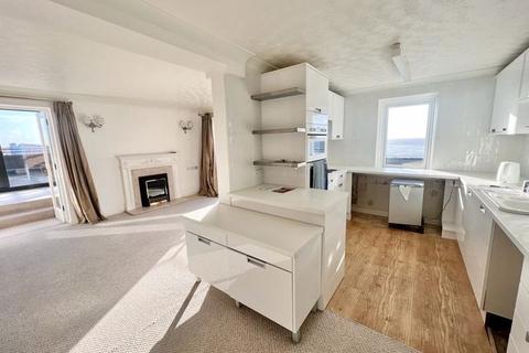 2 bedroom retirement property for sale - Knightstone Road, Weston Sea Front - NO CHAIN!