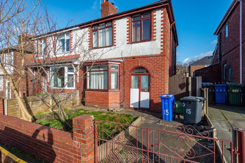 Grange Park Ave Runcorn 3 bed semidetached house £80,000