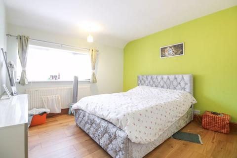 37 Randall Close, Slough, SL3 8RJ