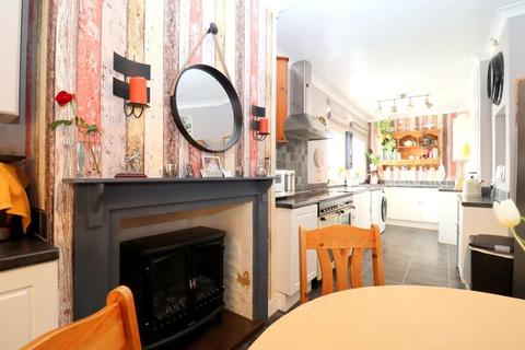 140 Barton Road, Luton, LU3 2BD