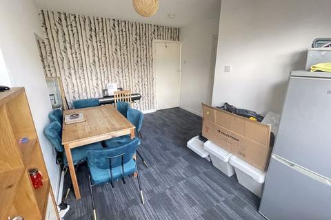 86 Danesbury Crescent, Birmingham, B44 0QS
