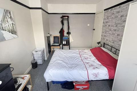 86 Danesbury Crescent, Birmingham, B44 0QS