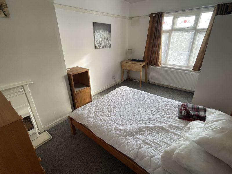 Bed 1