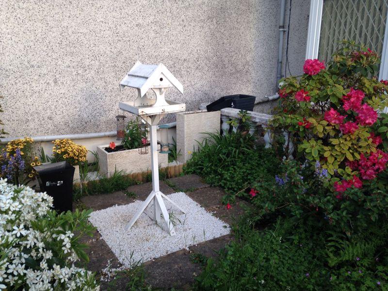 Front Garden 1