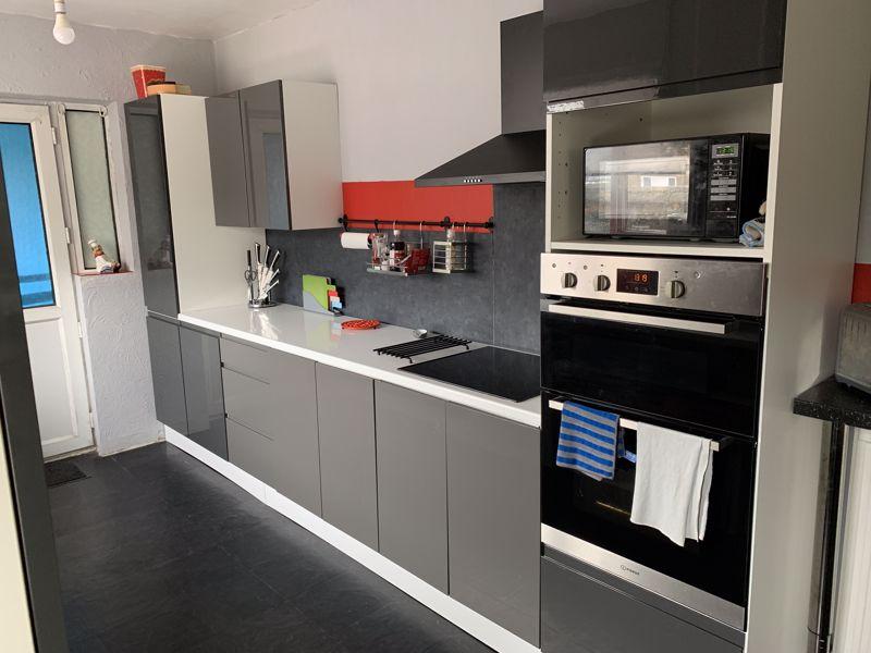 Kitchen 3