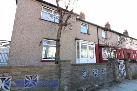 18 Reynardson Road, London, N17 7JX