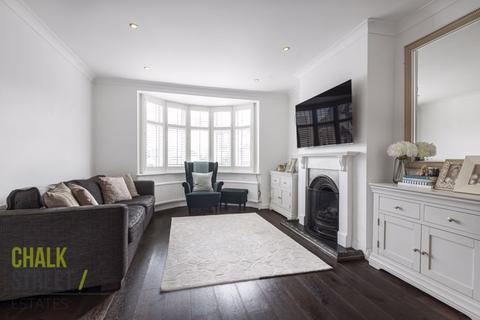 53 Hazelmere Gardens, Hornchurch, RM11 2AS