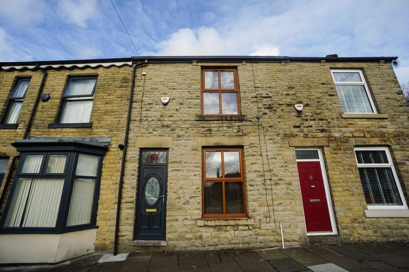 Scholes Bank, Horwich 2 bed cottage £750 pcm (£173 pw)