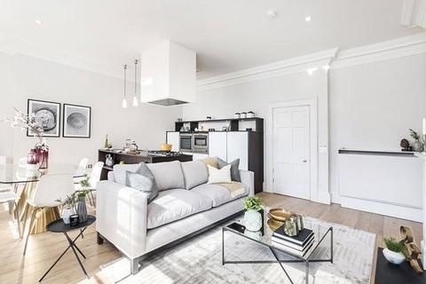 2 bedroom apartment to rent, Green Street, Mayfair, London, W1K