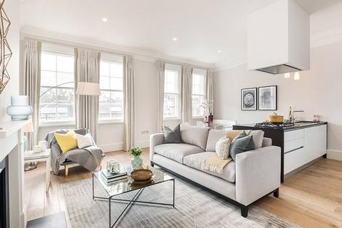 2 bedroom apartment to rent, Green Street, Mayfair, London, W1K