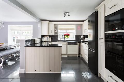 70 Earswick Chase, Earswick, York, YO32 9FY