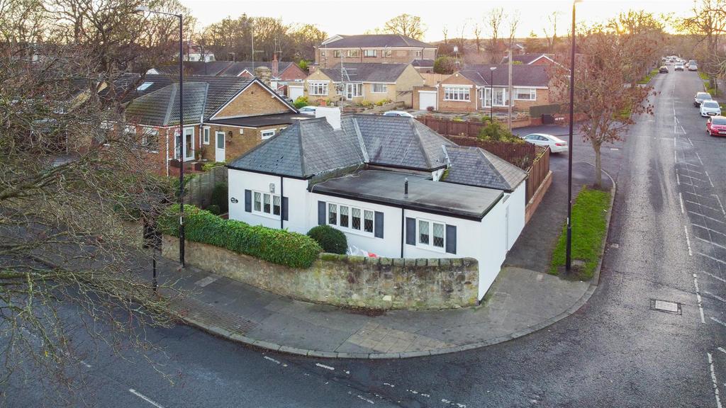 Sea View Road, Sunderland 2 bed detached bungalow £220,000