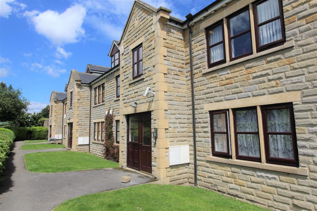 Calverley Bridge, Leeds 2 bed apartment £775 pcm (£179 pw)