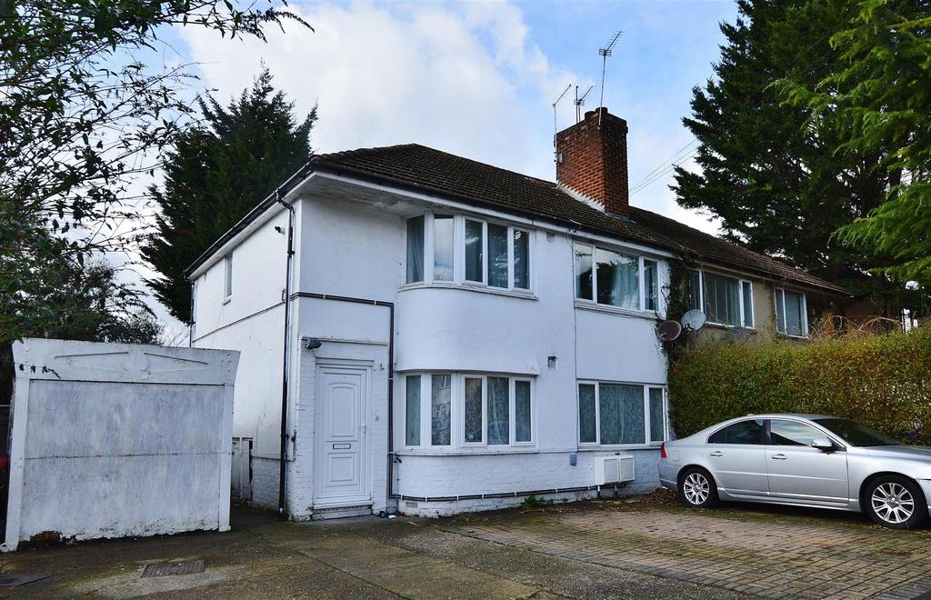 Canterbury Avenue, Slough 2 bed £240,000