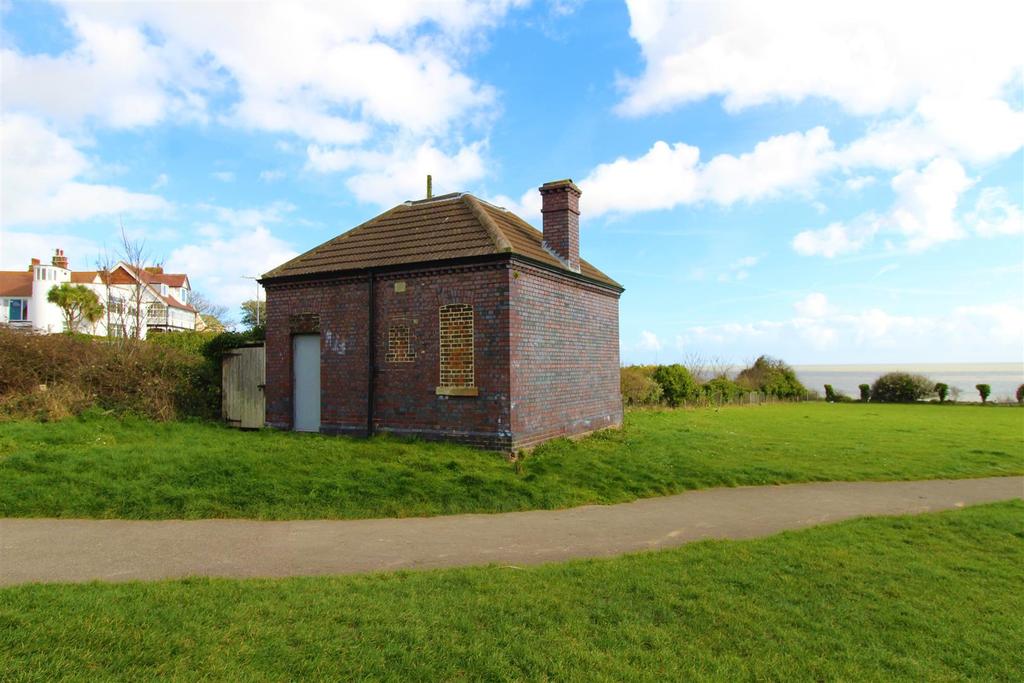 Western Esplanade, Broadstairs Property £150,000