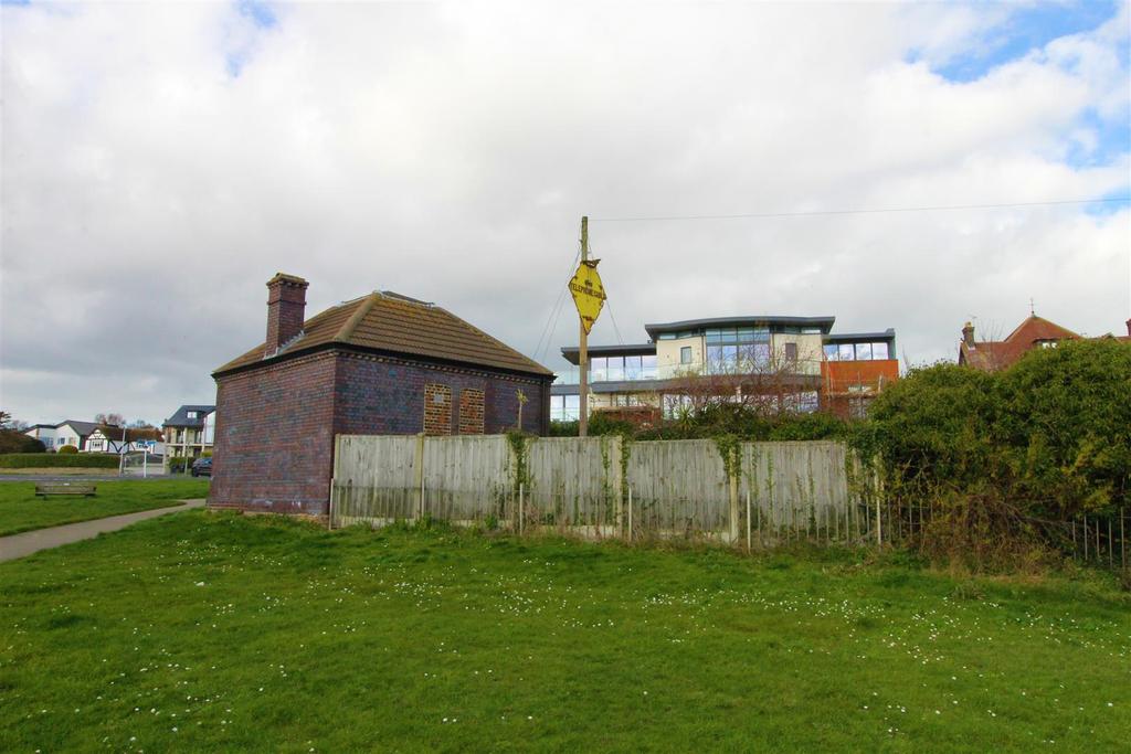 Western Esplanade, Broadstairs Property £150,000