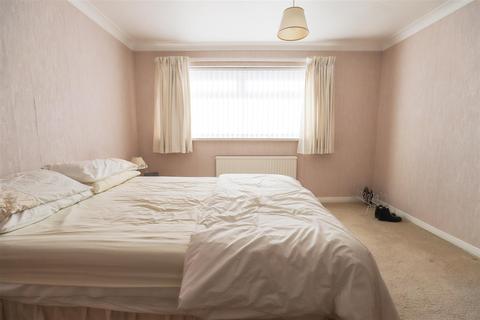 1 Pinesway, Sunderland, SR3 1YT