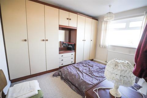 1 Pinesway, Sunderland, SR3 1YT
