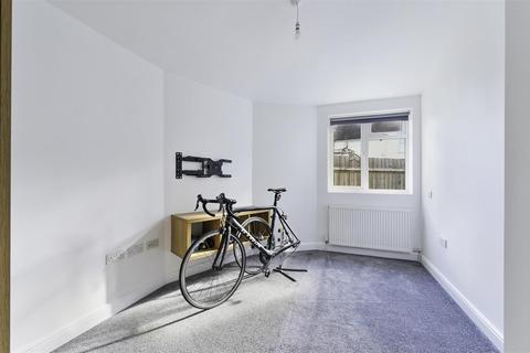 161 Horton Hill, Epsom, KT19 8SY