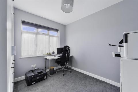161 Horton Hill, Epsom, KT19 8SY