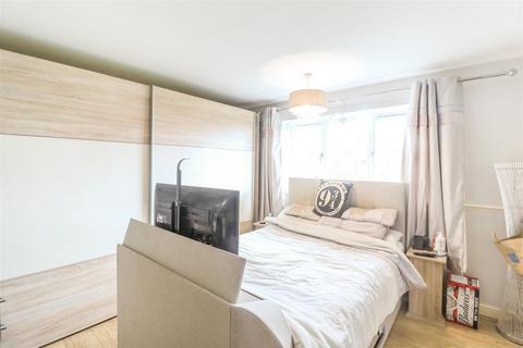 39 Harefield, Harlow, CM20 3EG