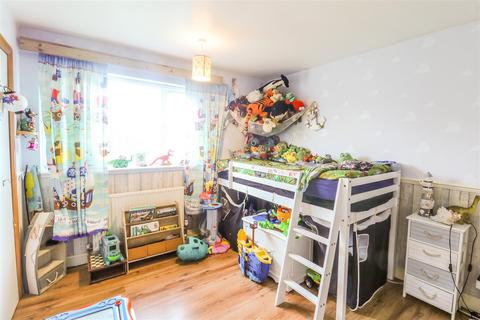 39 Harefield, Harlow, CM20 3EG